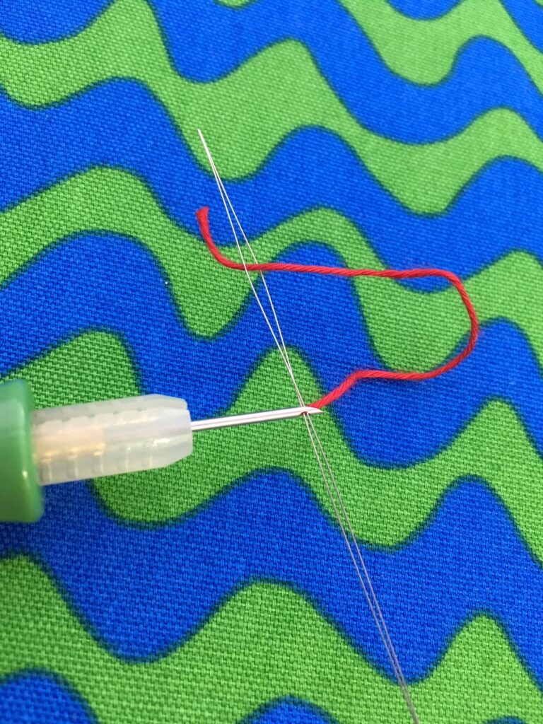 How to use the Clover Punch Needle Instructions  Tips and tricks for  working with the Clover Embroidery Stitching Tool and Refill Needles -  Studio Koekoek